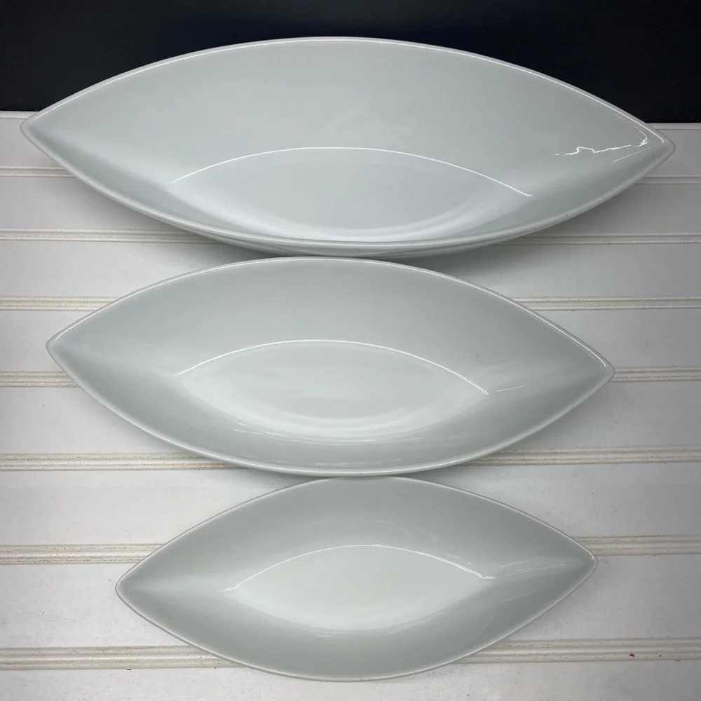 Sur La Table Pointed Oval Nesting Bowls Set of Three